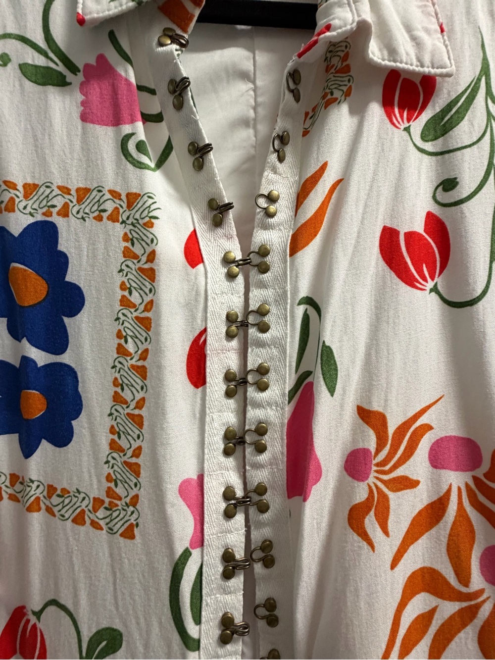 Floral Button-Front Romper - Lined - Picture 3 of 10